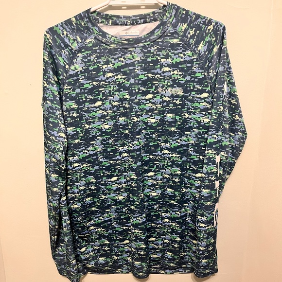 Columbia PFG - Men’s Small -Blue / Green - Camo /Fish-print Long-sleeve Shirt - - Picture 1 of 12